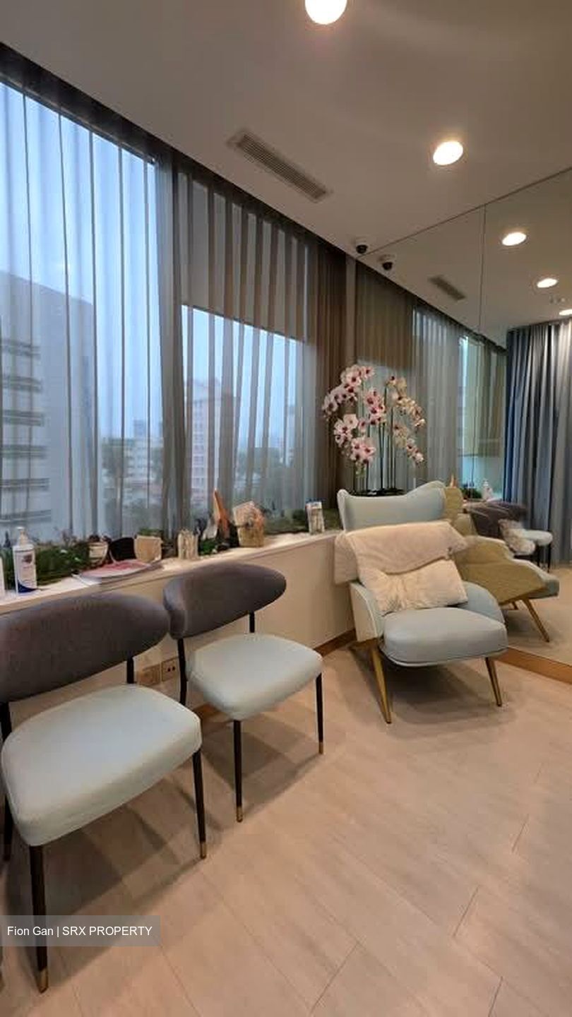 Oasia Hotel/novena Specialist Center (D11), Retail #557292451